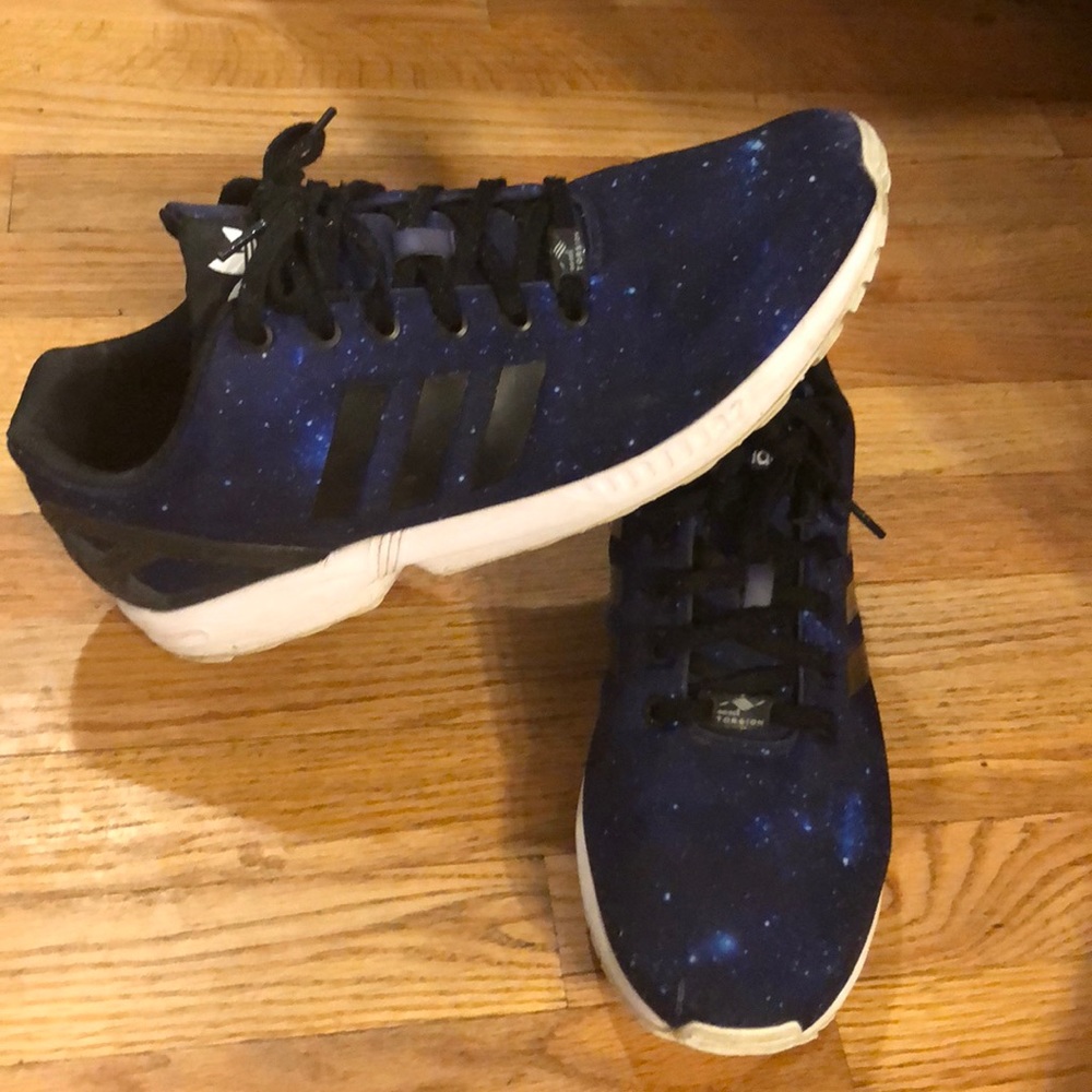 Adidas men’s galaxy print sneakers